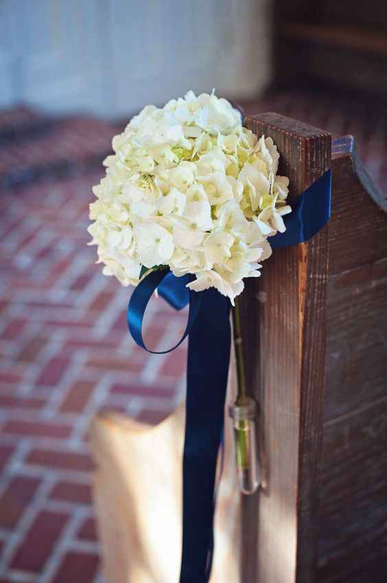 Decoración de iglesia en azul 🌈 - 3