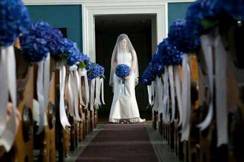 Decoración de iglesia en azul 🌈 - 4
