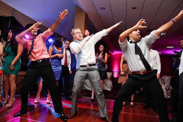 Los invitados mandan: Elige estilo de música🎁 - 1