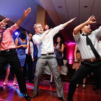 Los invitados mandan: Elige estilo de música🎁 - 1