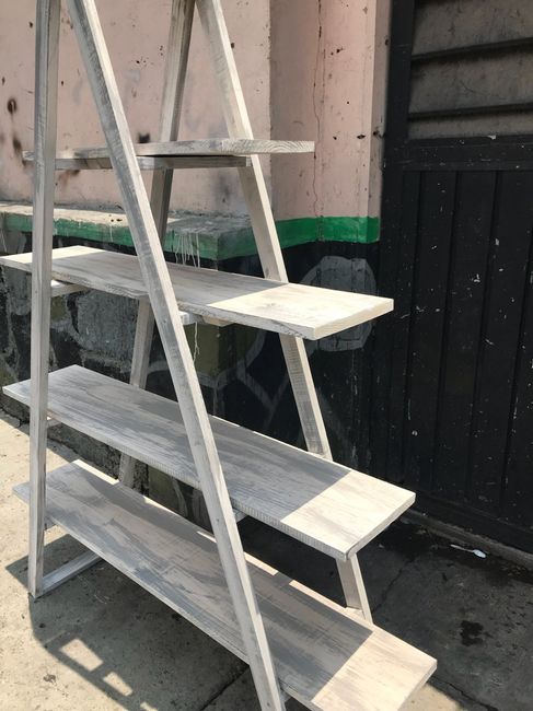 Escaleras de madera decoración boda Vintage, rústica o al aire libre. 10