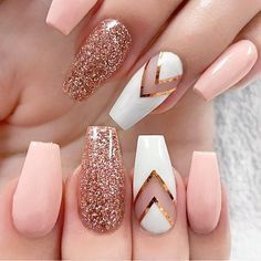 Uñas en rosa oro - 10