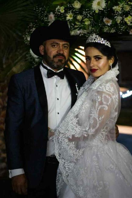 Fotos oficiales parte 1💕💕 - 1