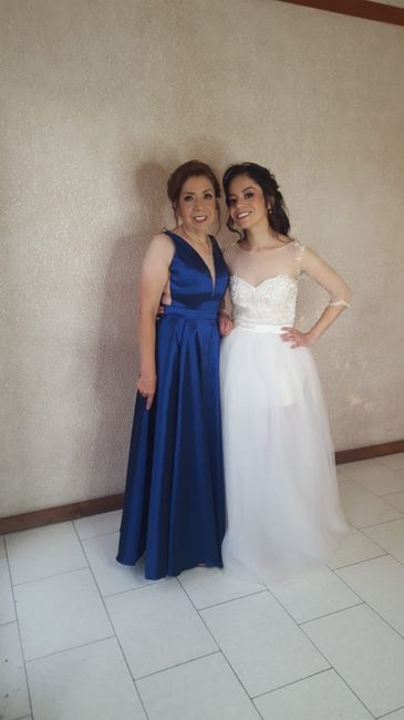 Soy la dama y la novia también  Ayuda - 1