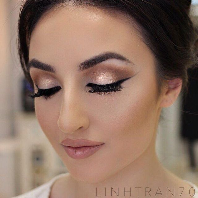 Maquillaje en bronce 15