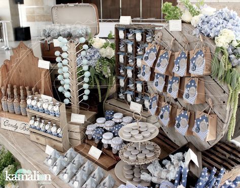 Mesa dulces en azul - 12