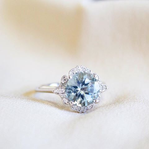 Anillos de compromiso azules - 5