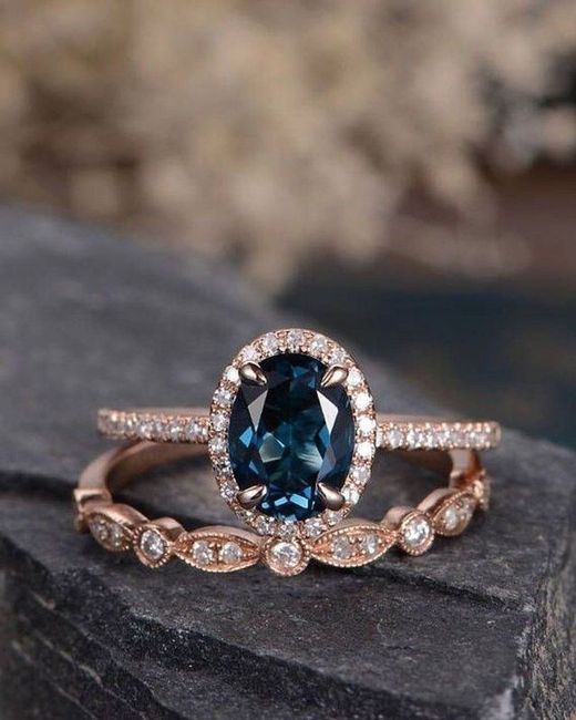 Anillos de compromiso azules - 11