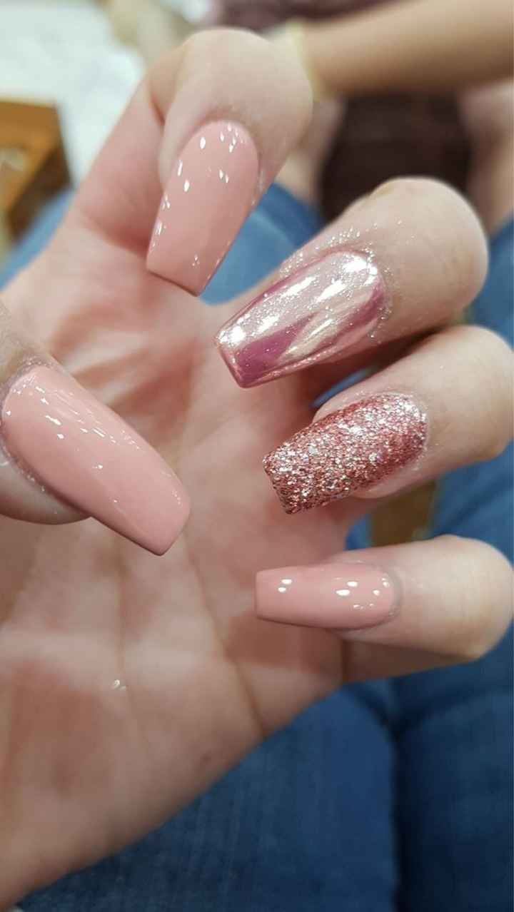 Uñas en rosa oro - 9