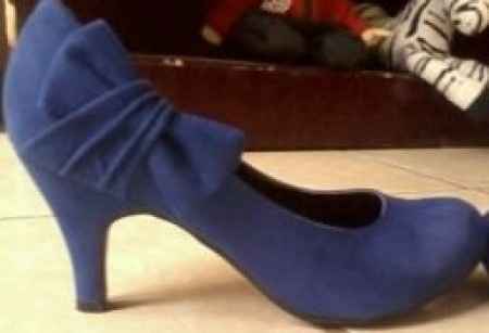 zapato azul