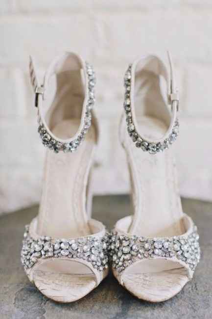 ZAPATOS A