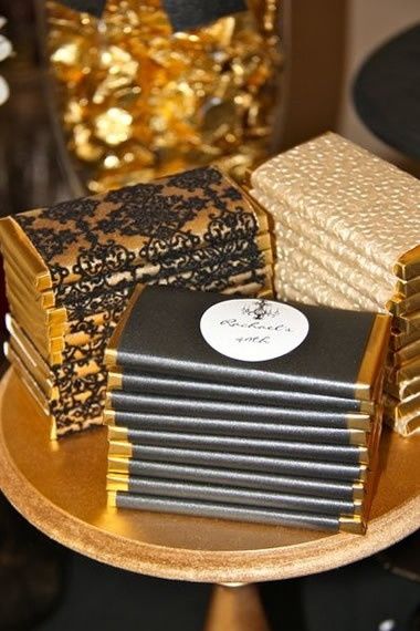 6) Barras de chocolate con etiquetas personalizadas