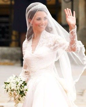 Vestido Blanco En el pasado, en concreto durante la Edad Media, los vestidos de las mujeres eran ela