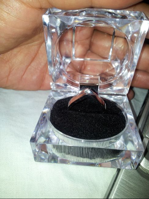 MI ANILLO DE COMPROMISO :)