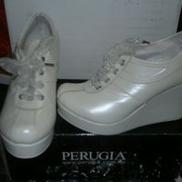 MIS TENIS DE NOVIA