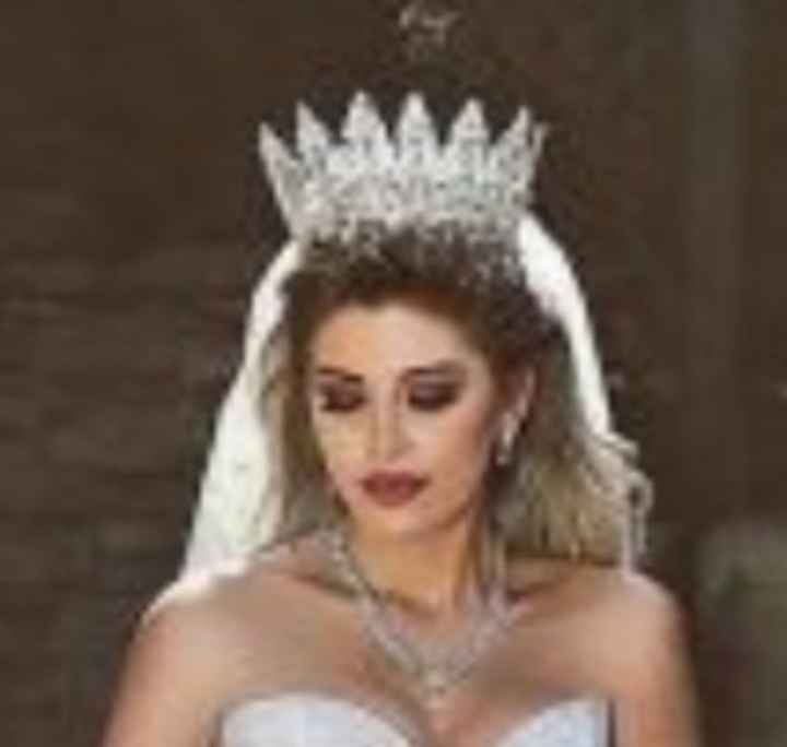 ¿Este es un tocado o una tiara?👰 - 1