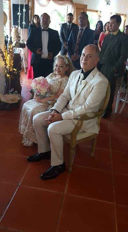 Felizmente casada por lo civil. - 4