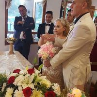 Felizmente casada por lo civil. - 1