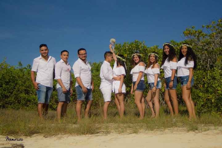 Mi hermanita y mis 3 mejores amigas