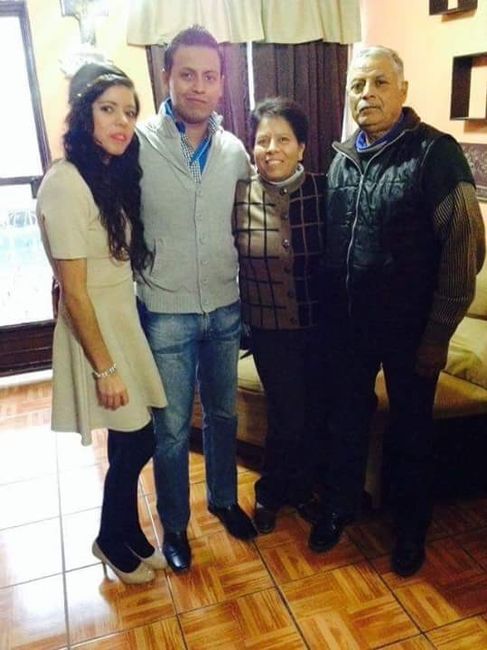 Mi novio y yo con su familia