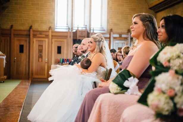 ¿chicas ustedes lo harían en plena boda?. - 1