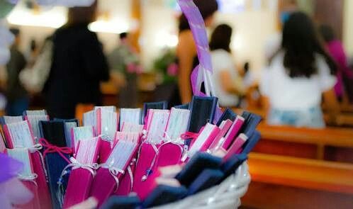 ¿Se tienen que dar recuerdos en la Misa o en el Banquete?, ¿o en ambos? - 5