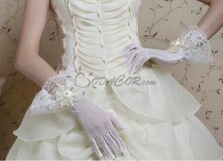 Qué tipo de vestido de novia se usa con guantes - 6