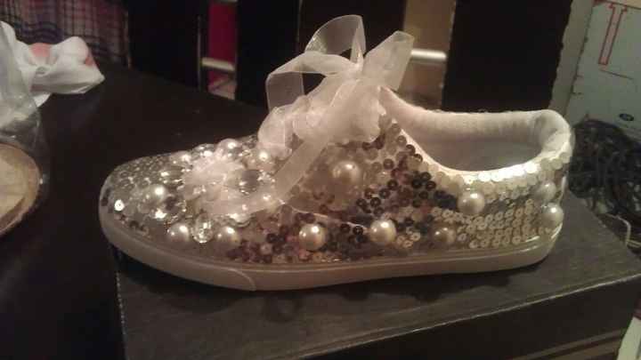Mis tenis listos - 1