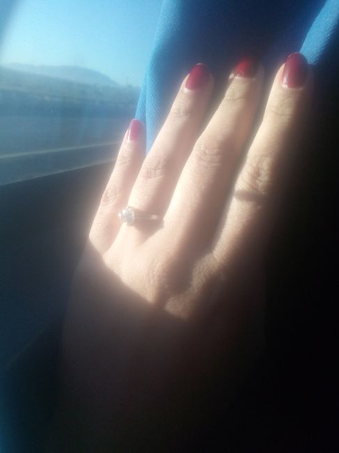 Día de presumir su anillo de compromiso - 1