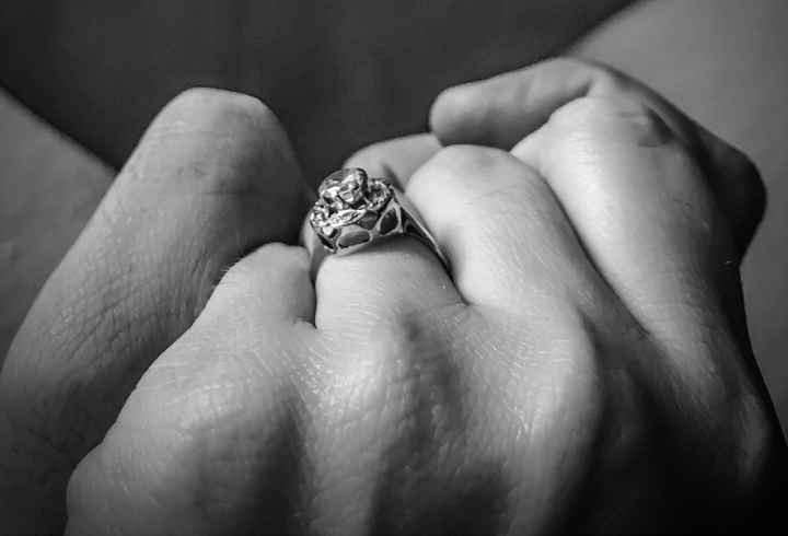 Post del día: Martes con m de Muestren sus anillos o reloj de compromiso. - 1