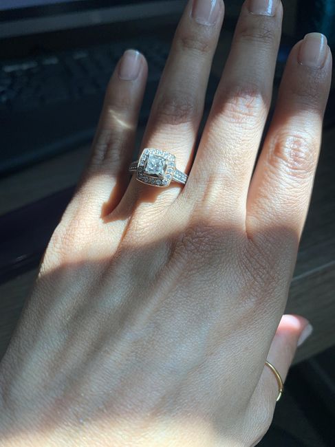 Por último... Muéstranos tu anillo 💍😍 - 1