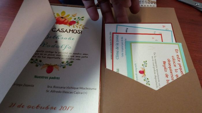 tarjetas dentro del sobre