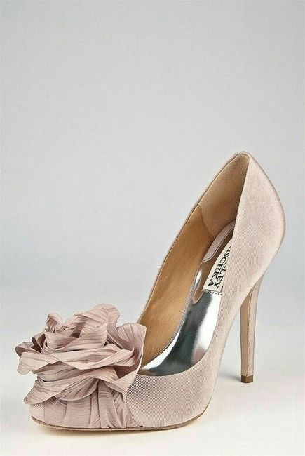 Zapatos y mas zapatos... - 1