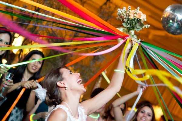 CORTAR RAMO DE NOVIA 