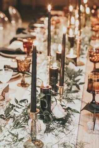 Decoración con velas negras 2