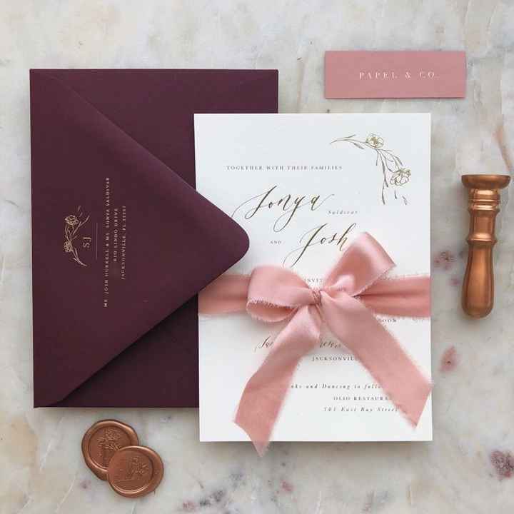 Invitaciones en color borgoña 5