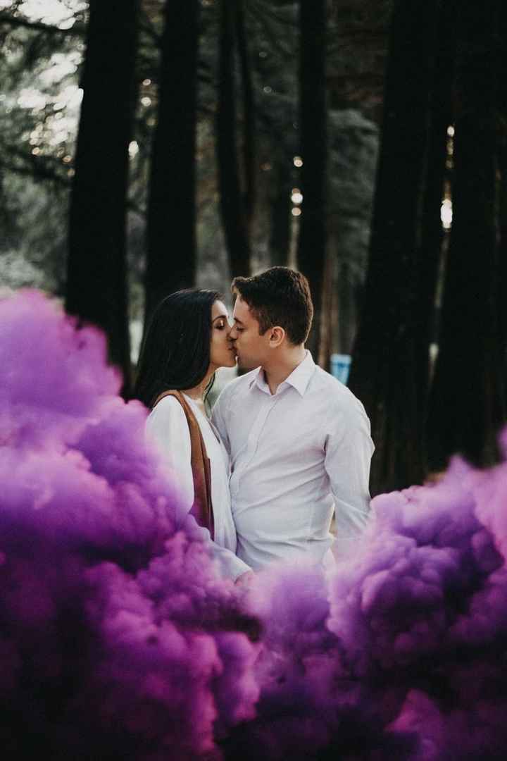 Bombas de humo de colores en tu boda 6