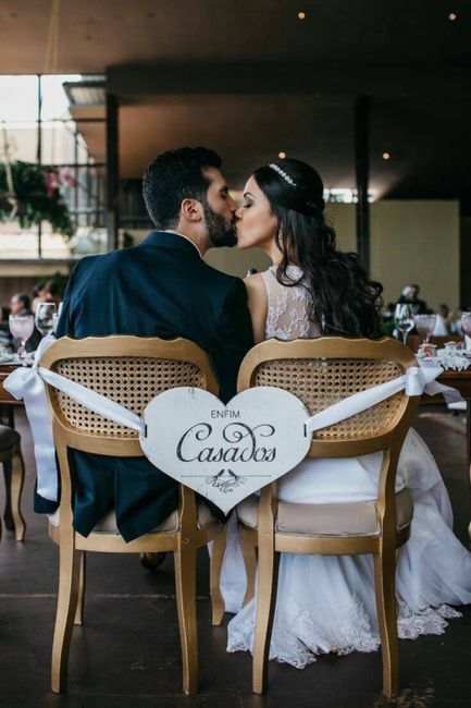 Ideas para las sillas de los novios - 7