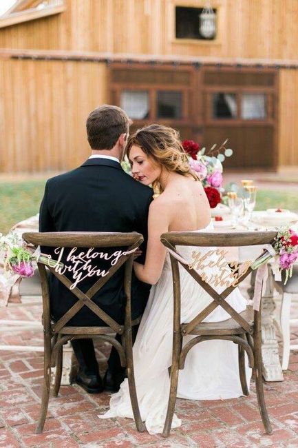 Ideas para las sillas de los novios - 11
