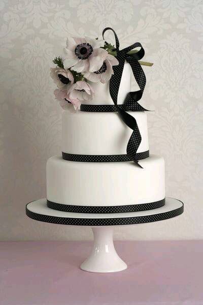 Boda en blanco y negro 🎩 - 31