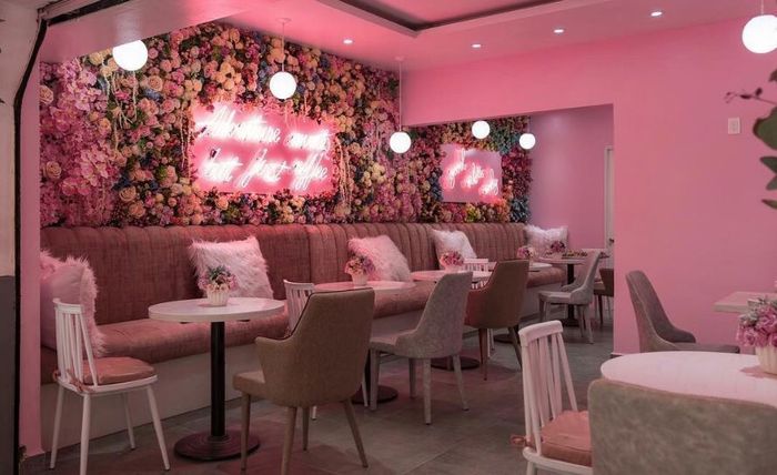 Cafetería para ir con tus damas - 2