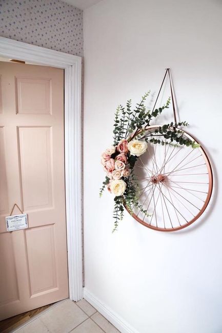 Ideas para decorar con llantas para bici - 13