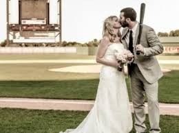 Necesito ideas para mi boda con temática de baseball 11