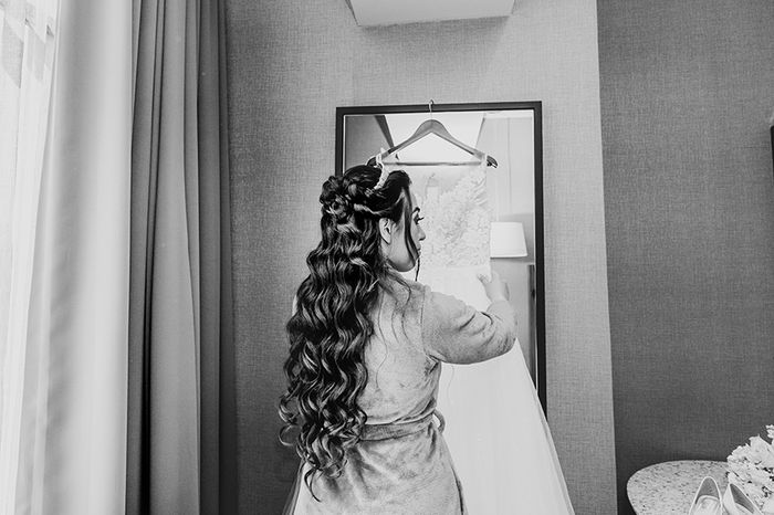 Ideas de peinados para novias de cabello largo 16