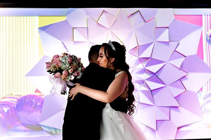 Los abrazos que sí o sí tienes que fotografiar en tu boda 📸 - 3