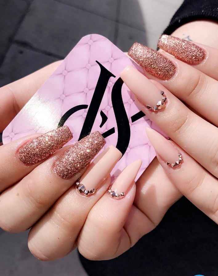 Uñas rose 1
