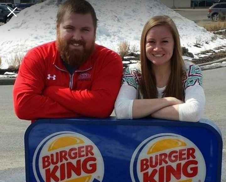 Burger King les paga la boda - 1
