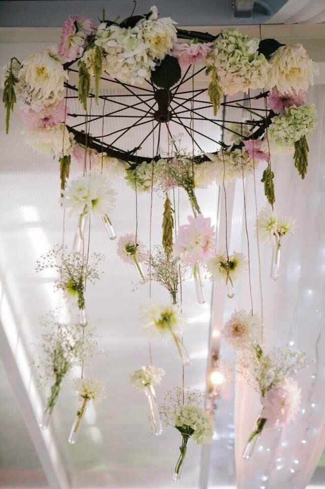Ideas para decorar con llantas para bici - 1