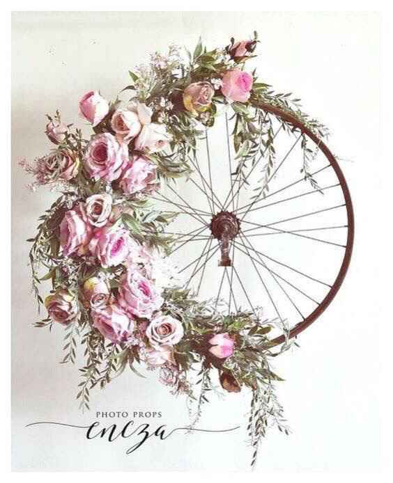 Ideas para decorar con llantas para bici - 11