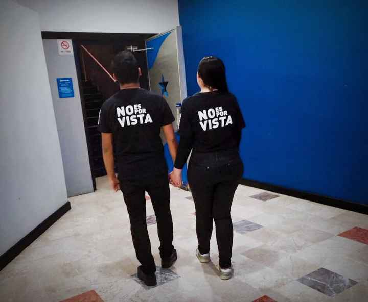¡COMPARTE la foto más reciente de tu celular con tu amor! - 1